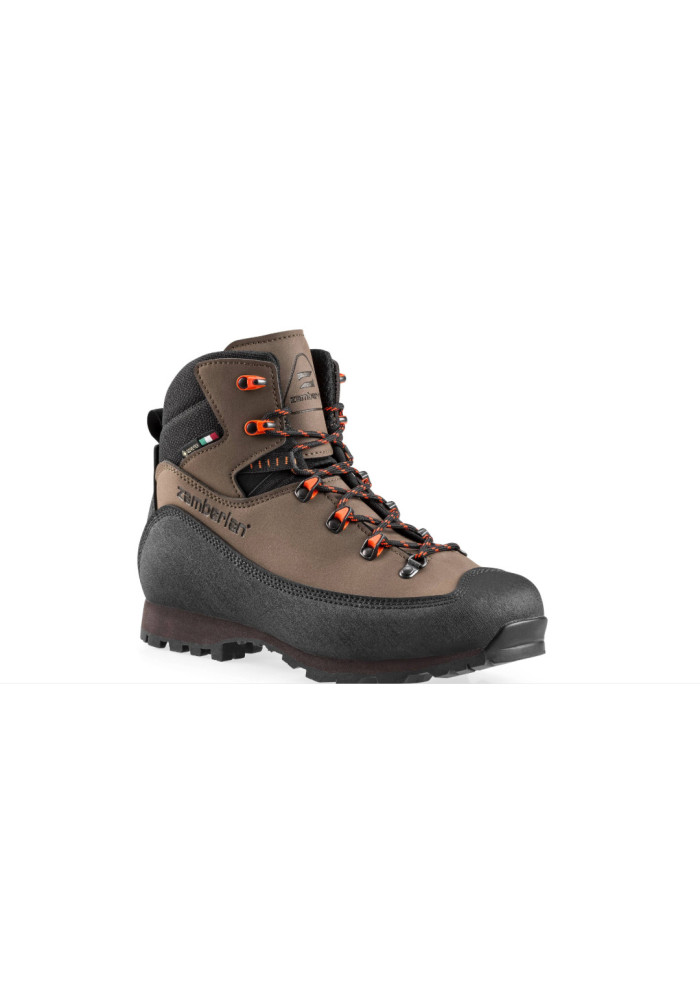 Cormons 701, Suede with Nabuk finish leather 2.0mm, Gore-Tex Performance Comfort PFAS free, Vibram C